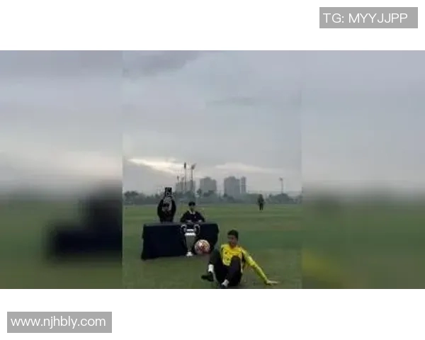 足球明星的公主梦与绿茵场上的浪漫追逐