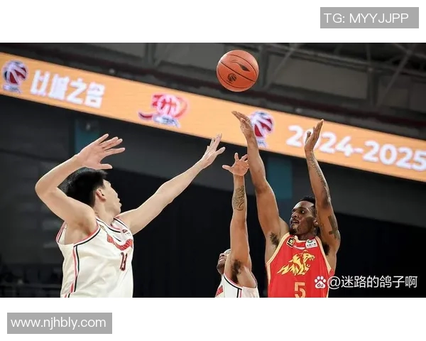 篮球明星们激烈对抗赛场外打架视频曝光引发热议 篮球明星们激烈对抗赛场外打架视频曝光引发热议